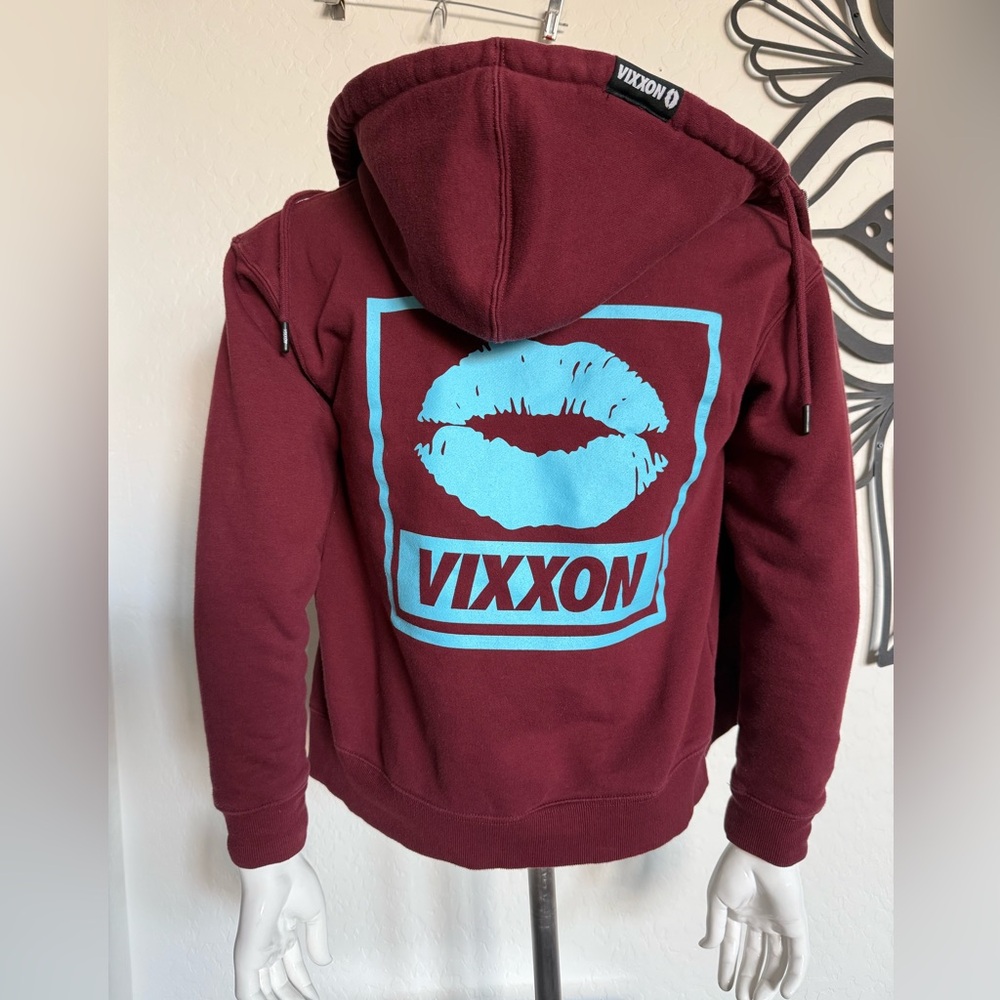VIXXON Maroon Women’s Hoodie with Blue Kiss Print - Small